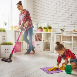 em cần tìm cô giúp việc nhà đi về, làm ở Tân Phú