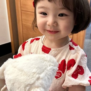 Tìm chị hoặc cô chăm bé gái 2 tuổi. Làm việc tại nhà Biệt thự quận 3-tphcm.