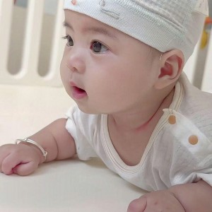 Cần gấp cô chăm bé nhỏ  mới 3 tháng tuổi - ở Quận 9 Vinhomes - lương 11tr