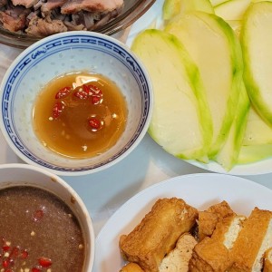 Tìm cô chăm bà dễ tính, làm lâu dài, Lương khởi điểm 9 triệu bao ăn ở .