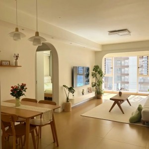 Gia đình nhỏ ở Quận 8, nhà 1 trệt 2 lầu cần tìm cô giúp việc