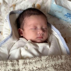 Cần Cô Làm Chăm Bé Đi Về Bình Thạnh Tg: 23h - 15h. Lương: 12tr/tháng + 50k Ăn Mỗi Ngày