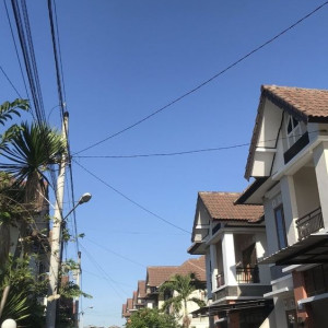 Cần chị giúp việc nhà , nhà ở quận phú nhuận, cần chị về dọn dẹp nhà cửa nấu ăn cho cả nhà ( bao ăn ở )