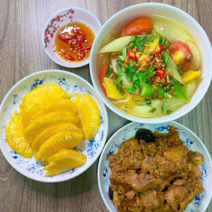 NHÀ EM Ở LÝ THÁI TỔ- QUẬN 10 CẦN TUYỂN CHỊ VỀ GIÚP VIỆC NHÀ LƯƠNG 10TR BAO ĂN Ở