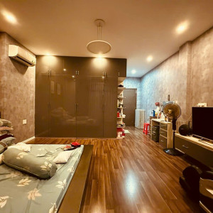 Em cần gấp chị giúp việc ở Phạm Văn Đồng- Thủ Đức Lương 9tr bao ăn ở