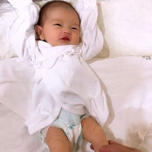 Cần cô chăm bé sơ sinh - có kinh nghiệm chung cư Quận 4 Lương 10tr, làm tốt tăng 12tr