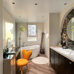 Cần cô giúp việc nhà ở Quận 2 (ăn ở lại)