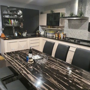 Lương 12 triệu - nhà 1 trệt 3 lầu - quận 8