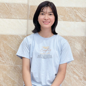 Chị Vũ Thị Thùy Linh Sinh năm: 2003 Quê quán: Hưng Yên.