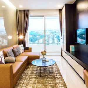 GIA ĐÌNH Ở CHUNG CƯ BÌNH THẠNH CẦN CHỊ VỀ NỘI TRỢ LƯƠNG 13TR