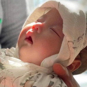 CON CẦN CÔ VỀ CHĂM SÓC BÉ TRÊN ĐƯỜNG NAM KÌ KHỞI NGHĨA - QUẬN 3, BÉ 7 THÁNG LƯƠNG 13 TRIỆU