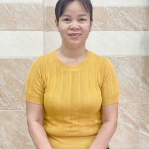 Chị Mơ sinh 1975 quê miền Trung chăm bé tốt - giỏi việc nhà.