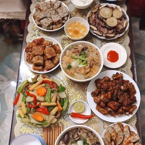 Cần Gấp Cô Làm Giúp Việc Nhà, Nấu Ăn Ngon Quận 4 - Lương 11tr/tháng