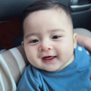 NHÀ EM TRÊN ĐƯỜNG NGUYỄN THÔNG- QUẬN 3 CẦN CHỊ  BẢO MẪU CHO BÉ 4 THÁNG LƯƠNG 13TR