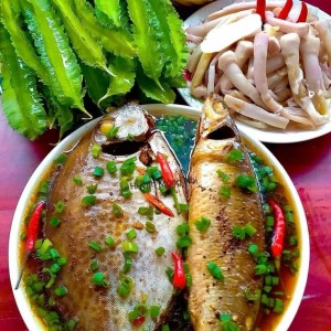 Mình cần gấp một cô giúp việc ở lại chăm lo nhà cửa, nấu cơm, giặt đồ ( giặt máy ) – nhà ít người, không áp lực.