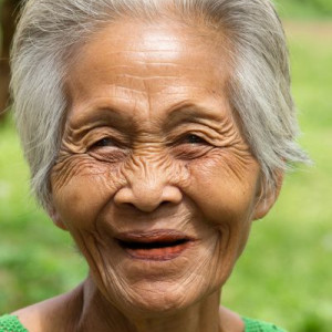 Cô chăm bà nhà em về quê ăn tết chưa lên em đang cần gấp chị về chăm bà ở QUẬN 8