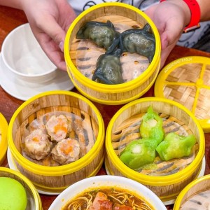 Quán há cảo dimsum cần cô phụ bếp ở Hà Tôn Quyền, quận 11