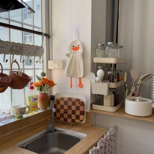 Lương 10tr - cần cô giúp việc nhà ở quận 9 - nhà 1 trệt 2 lầu