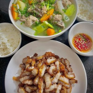 CẦN CÔ NẤU ĂN CƠ BẢN THEO GIỜ