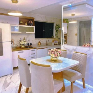 Nhà 1 trệt 2 lầu Bình Thạnh cần cô biết nấu ăn ngon + làm việc nhà