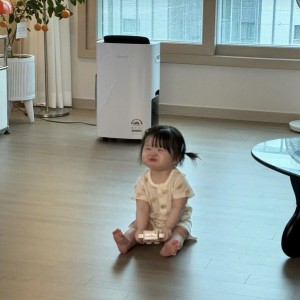 Lương 12 triệu - cần cô chăm bé 3 tháng ở Quận 12