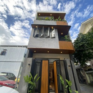 CẦN GẤP CÔ GIÚP VIỆC NHÀ