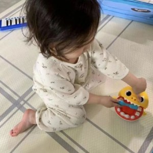 Nhà em cần chị chăm bé 2 tuổi Quận 7, lương khởi điểm 10 triệu ( bao ăn ở )