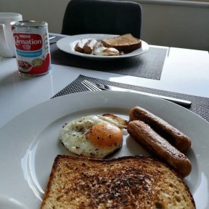 Lương 12 triêu - quận 4 - cần người chăm bà