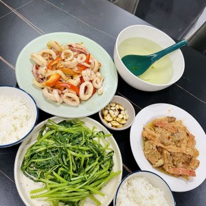 Cần cô chăm bà, ở Gò Vấp gần trung tâm thương mại