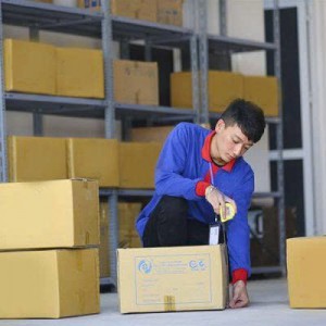 cần tuyển lao động phổ thông ,phụ đóng hàng . Lương 7 triệu