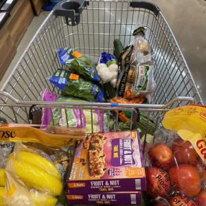 GẦN TẾT CÔNG VIỆC CỦA EM RẤT BẬN RỘN NÊN EM CẦN 1 CHỊ GIÚP VIỆC NHÀ TẠI QUẬN 5 LƯƠNG 10TR BAO ĂN Ở