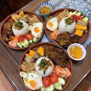 Cần cô biết nấu ăn gia đình để về phụ giúp nhà em ở Nguyễn Cửu Vân, Bình Thạnh