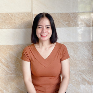 Chị Tuyền 48 tuổi người Tiền Giang nhận việc đi làm ngay