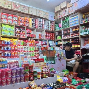 Tiệm Tạp Hóa Nhà Mình Ở Đường Phan Văn Hớn, Quận 12 Cần Người Phụ Bán Và Sắp Xếp Hàng Hóa Ở Lại.