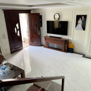 EM CẦN TUYỂN 1 CHỊ GIÚP VIỆC NHÀ Ở Vinhomes Golden River, Quận 1