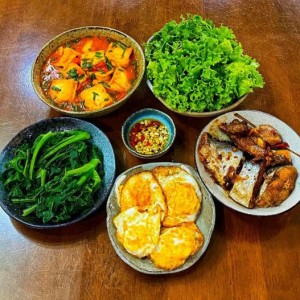 🏠 Tuyển cô giúp việc ở lại – Tân Bình