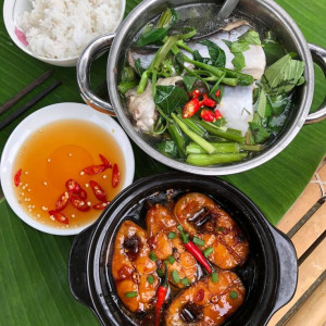 Tìm người phụ giúp việc nhà khu vực q4 - thu nhập tốt!Lương 12 triệu ( bao ăn ở )