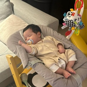 Tìm cô chăm bé 6 tháng tuổi ở Hà Huy Tập, Quận 7