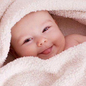 Cần cô chăm bé 1 tháng tuổi Bình Thạnh Lương 10tr TG: 7h - 19h