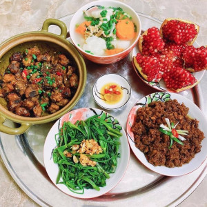 Tuyển Gấp: Cần Chị Giúp Việc Nhà Quận 1 - Lương Cao!