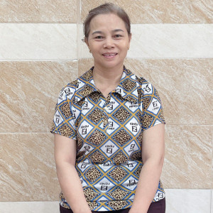 Cô Quế 54 tuổiquê Bình Thuận . Nhận việc đi làm không vướng bận gia đình