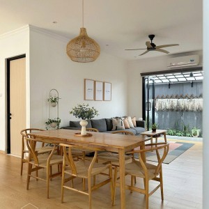 Cần cô làm gvn ở Đồng Nai, nhà 5 lầu 4 người - lương 9tr bao ăn ở