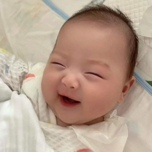 Em cần chị về chăm bé 4 tháng- nhà chung cư ở Vinhome- Bình Thạnh