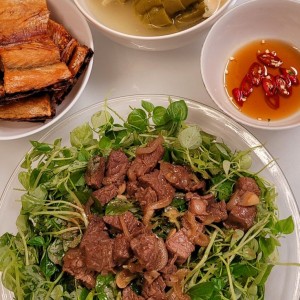 Nhà 3 người lớn + 1 bé tại chung cư Gold View, Quận 4 cần cô làm lâu dài