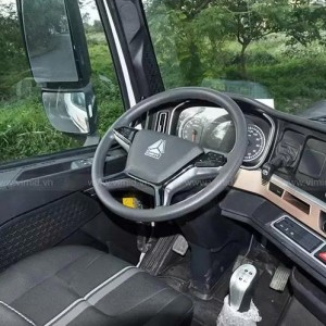 Cần tuyển 1 nam chạy xe tải ở quận 9 - Lương 13 tr bao ở