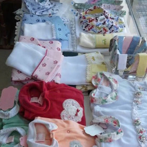 Vợ vừa sinh còn yếu nên gia đình cần tuyển chị chăm bé lương 11tr ở quận Bình Tân ( Nhận làm ở lại)