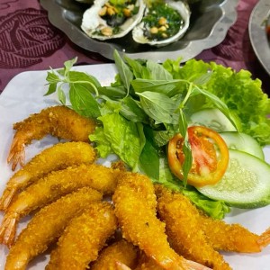 Nhà ở quận 2 cần cô nấu ăn cho gia đình , Lương 10 triệu bao ăn ở