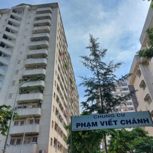 NHÀ EM CÓ 3 THÀNH VIÊN CẦN CHỊ VỀ CHĂM SÓC BÉ 6 THÁNG LƯƠNG 11TR TẠI BÌNH THẠNH