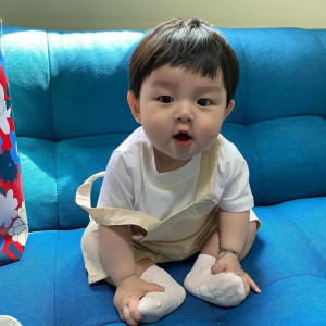 Tuyển Chị Chăm Bé 8 tháng , Quận 12,Chung cư gần cầu vượt Quang Trung, - Lương 13 triệu ( bao ăn ở )