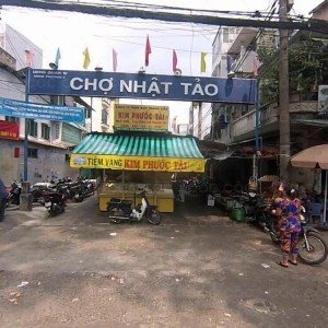 NHÀ EM Ở GẦN CHỢ NHẬT TẢO- QUẬN 10 CẦN 1 CHỊ VỀ GIÚP VIỆC- NẤU ĂN LƯƠNG 11TR